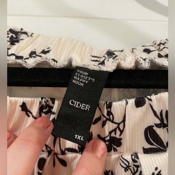 Cider Wide Leg Pant - Picture 3 of 3